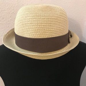 Style 212 Straw Hat Derby Style With Side Bow, One Size Great Condition